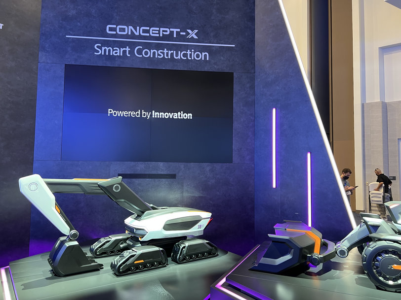 Hyundai, Doosan Show Concept-X at CES